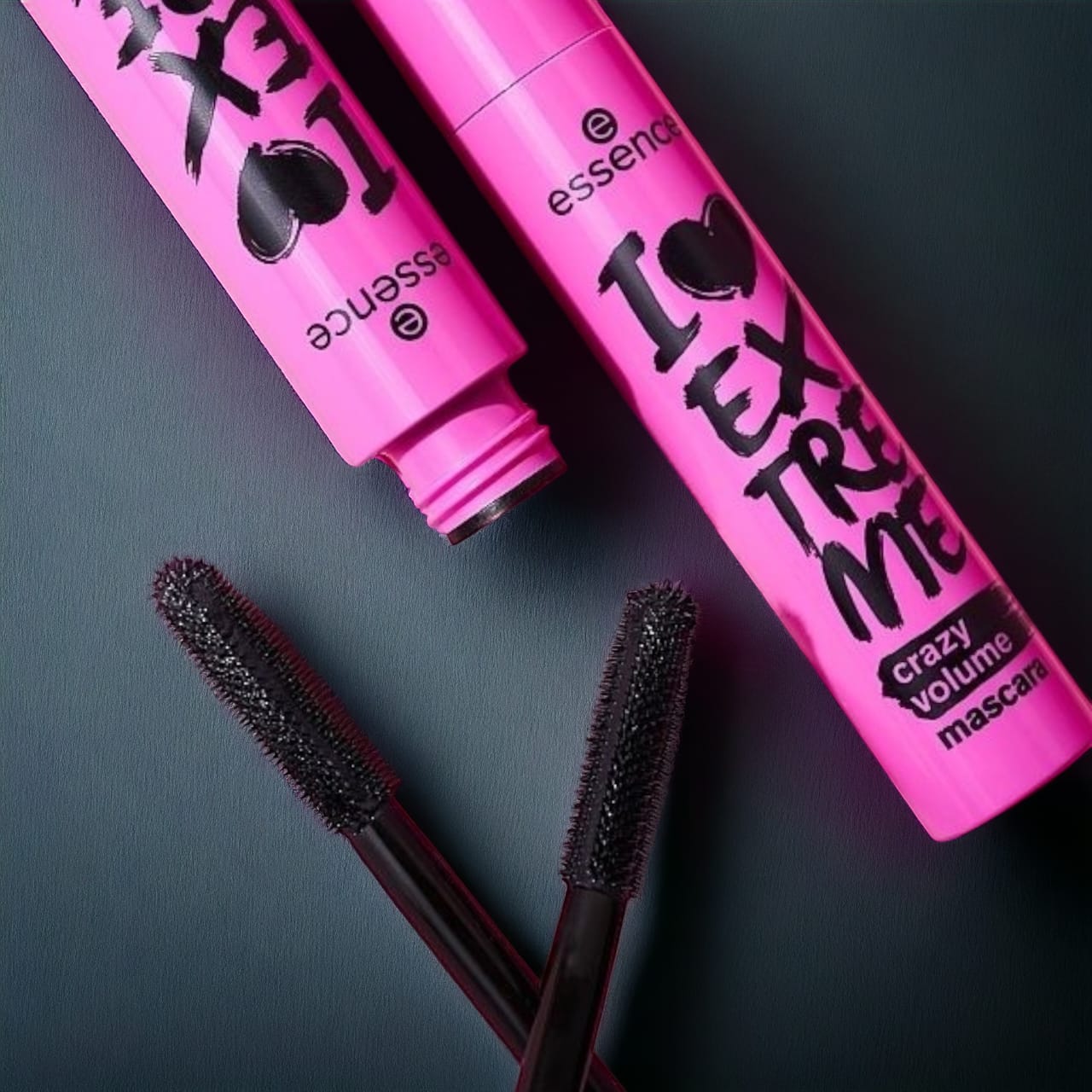 Essence I Love Extreme Crazy Volume Mascara – Unleash Bold, Crazy Volume